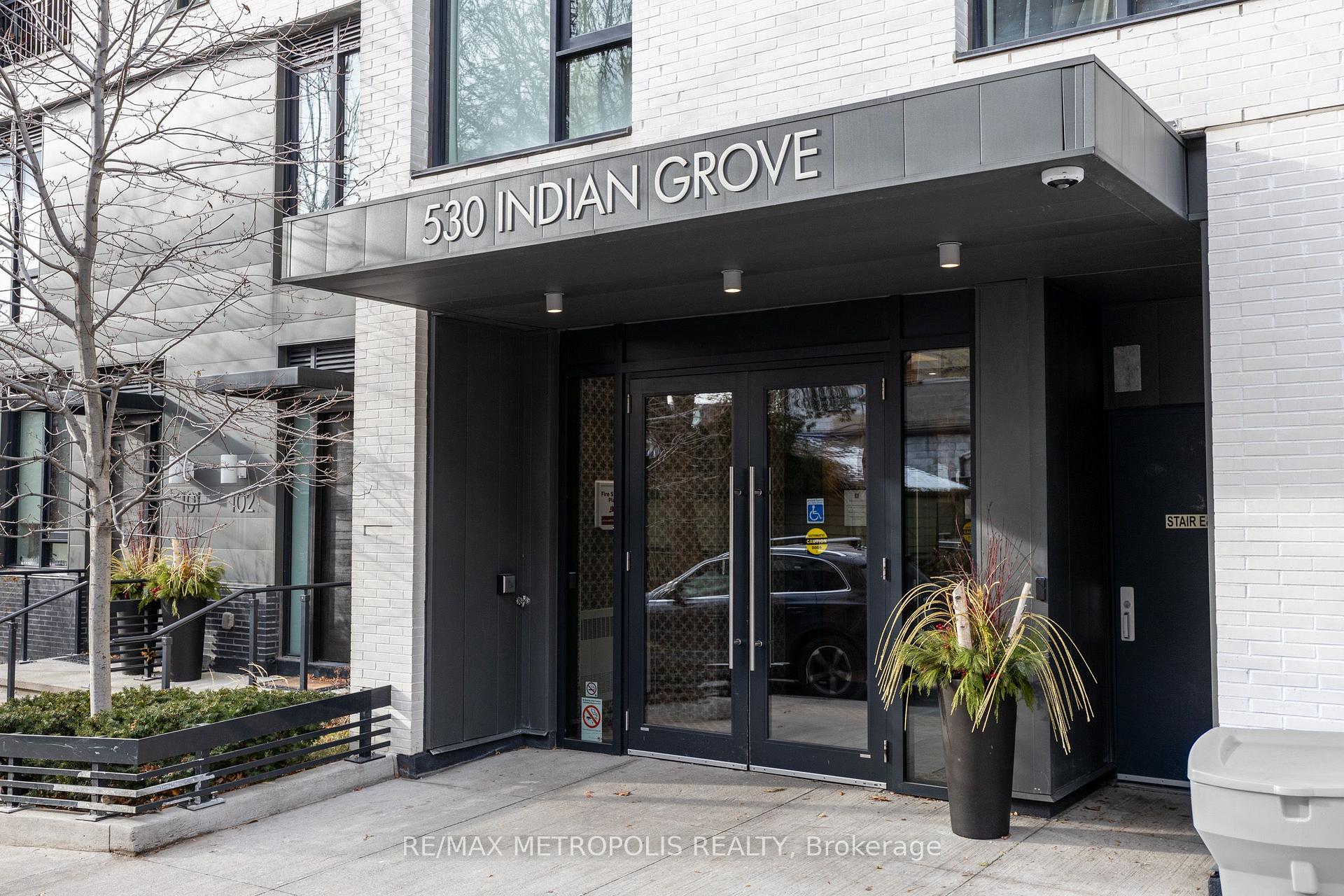 Photo 4 of Unit 608, 530 Indian Grove, Toronto, Junction Area — HOMEH