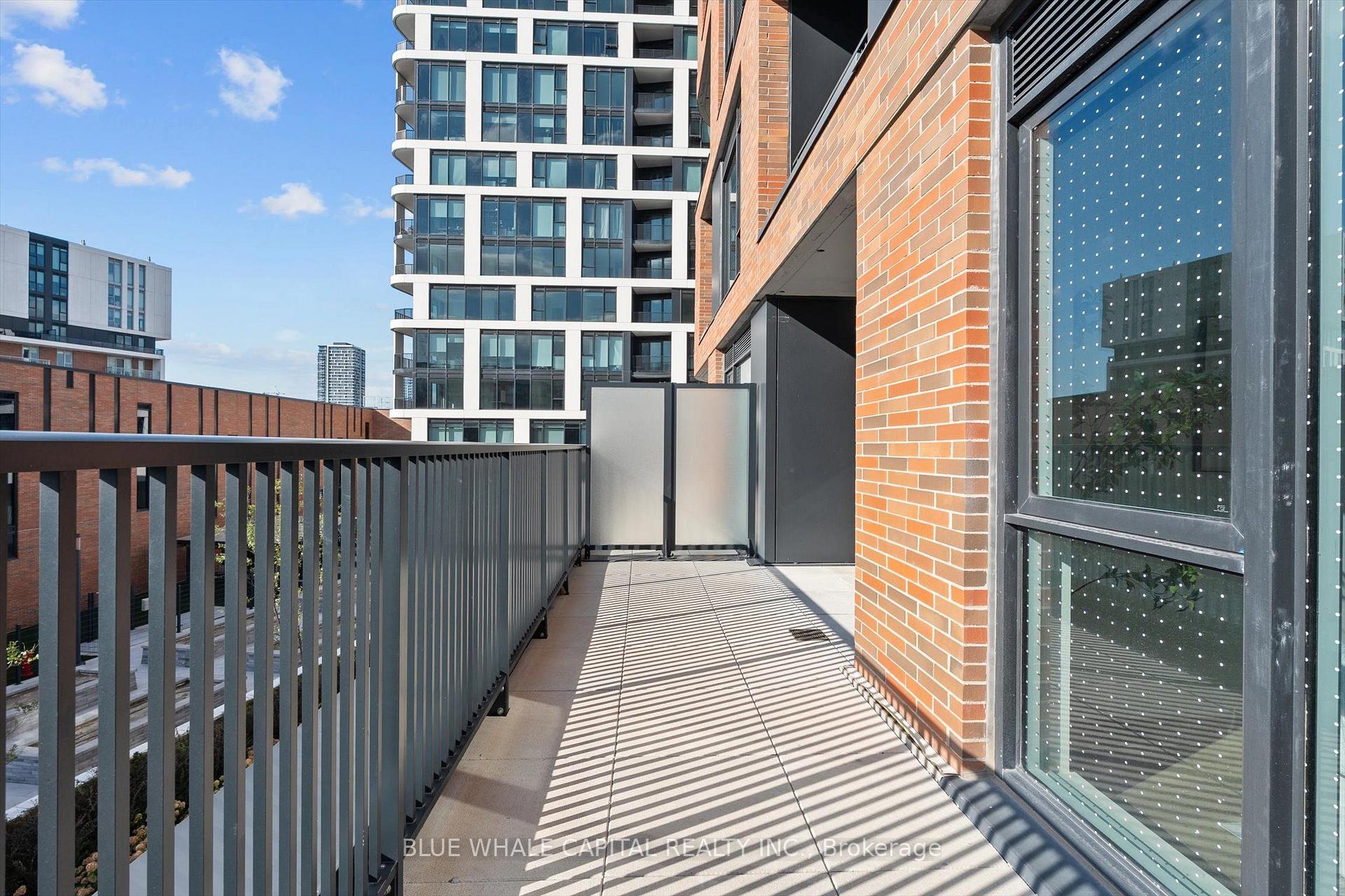 Photo 24 of Unit 901, 38 Andre De Grasse Street, Markham, Unionville — HOMEH
