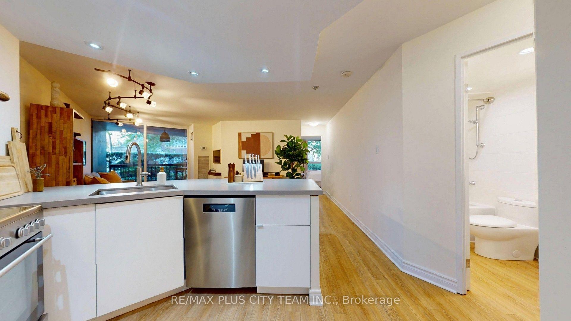 Photo 11 of Unit 123, 77 Maitland Place, Toronto, Cabbagetown-South St. James Town — HOMEH