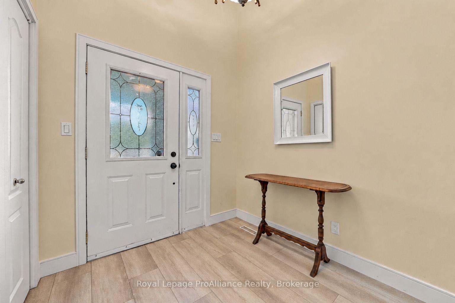Photo 2 of 37 Reid Street, Quinte West, Trenton Ward — HOMEH