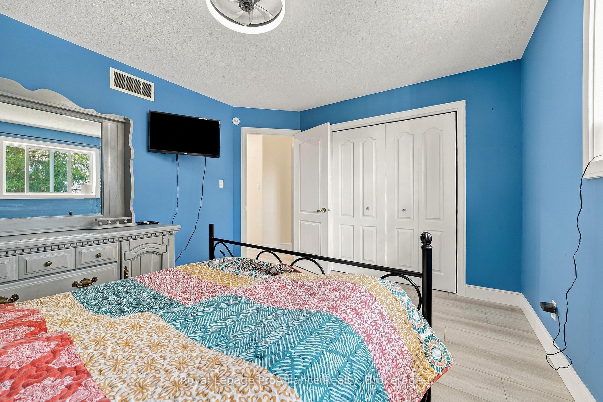 Photo 18 of 37 Reid Street, Quinte West, Trenton Ward — HOMEH