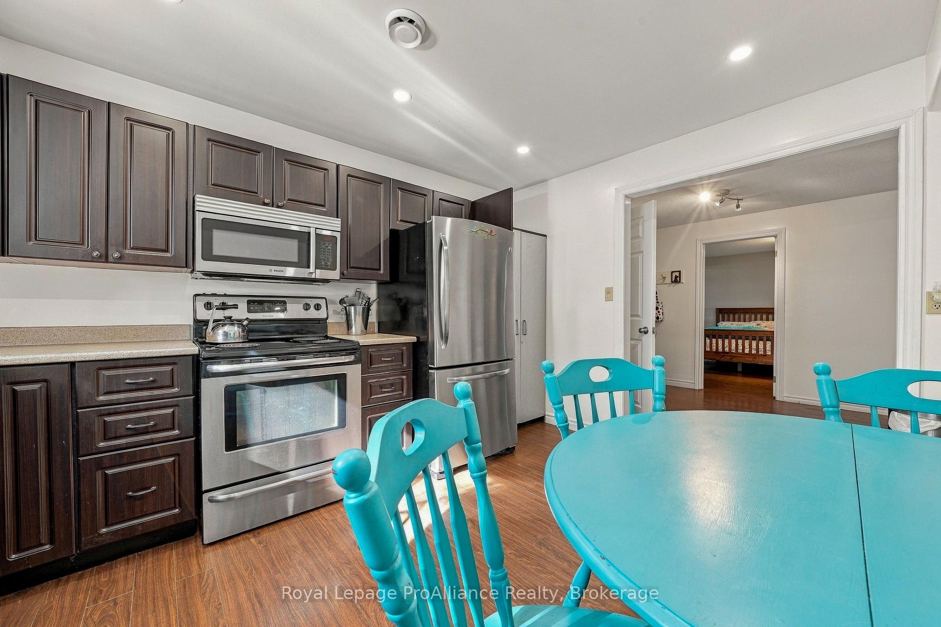 Photo 20 of 37 Reid Street, Quinte West, Trenton Ward — HOMEH