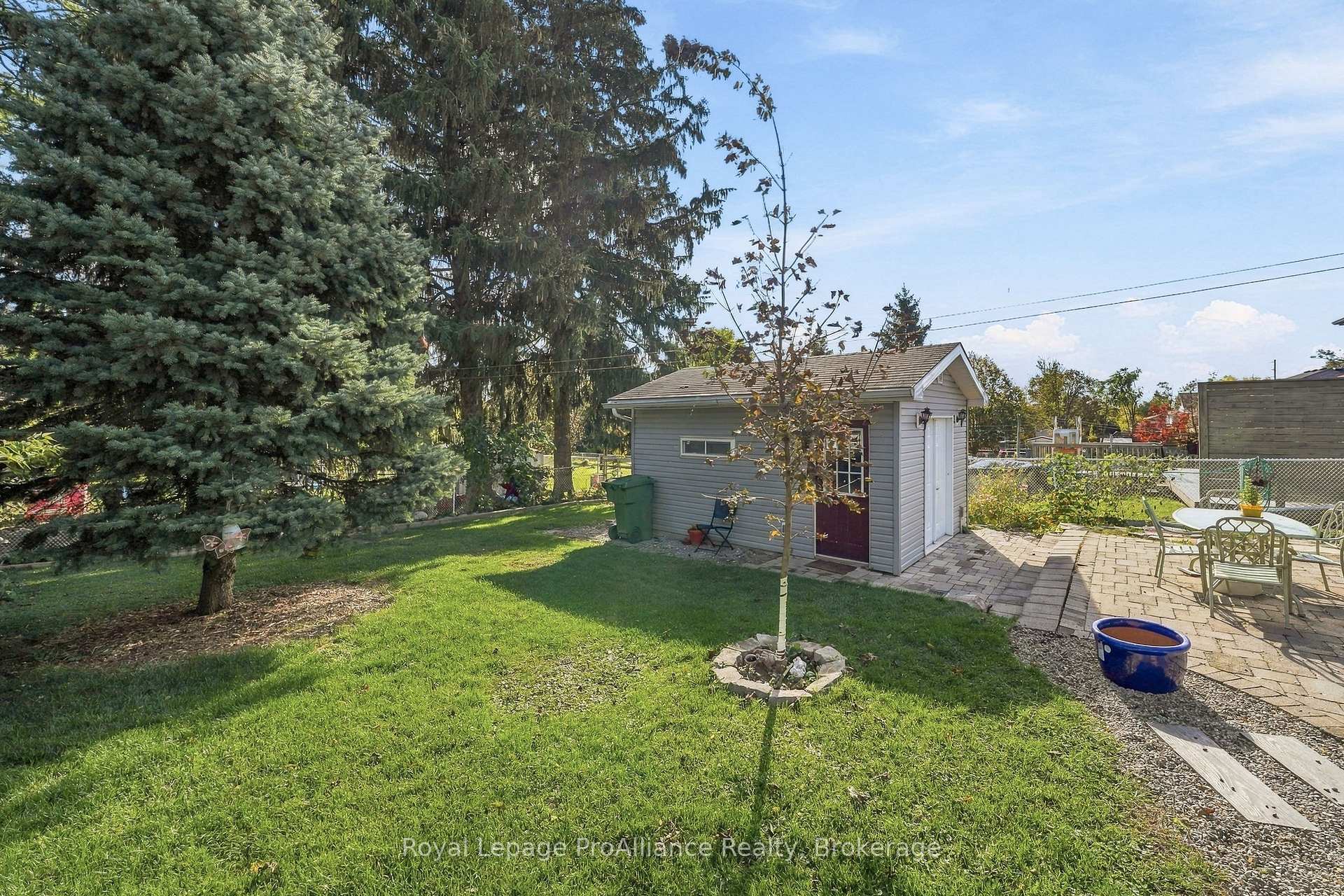 Photo 40 of 37 Reid Street, Quinte West, Trenton Ward — HOMEH