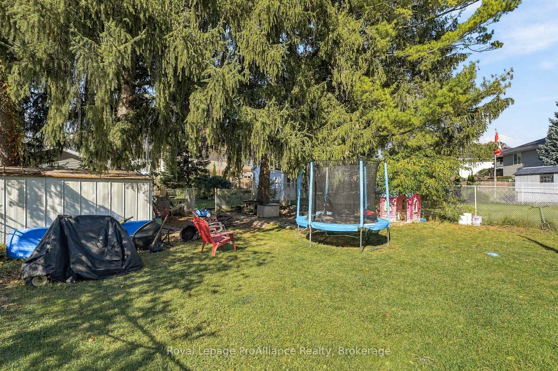 Photo 48 of 37 Reid Street, Quinte West, Trenton Ward — HOMEH