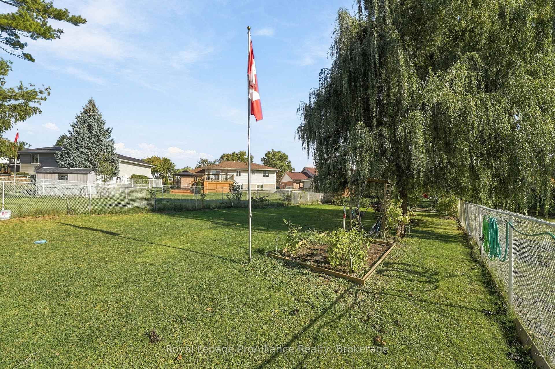 Photo 49 of 37 Reid Street, Quinte West, Trenton Ward — HOMEH