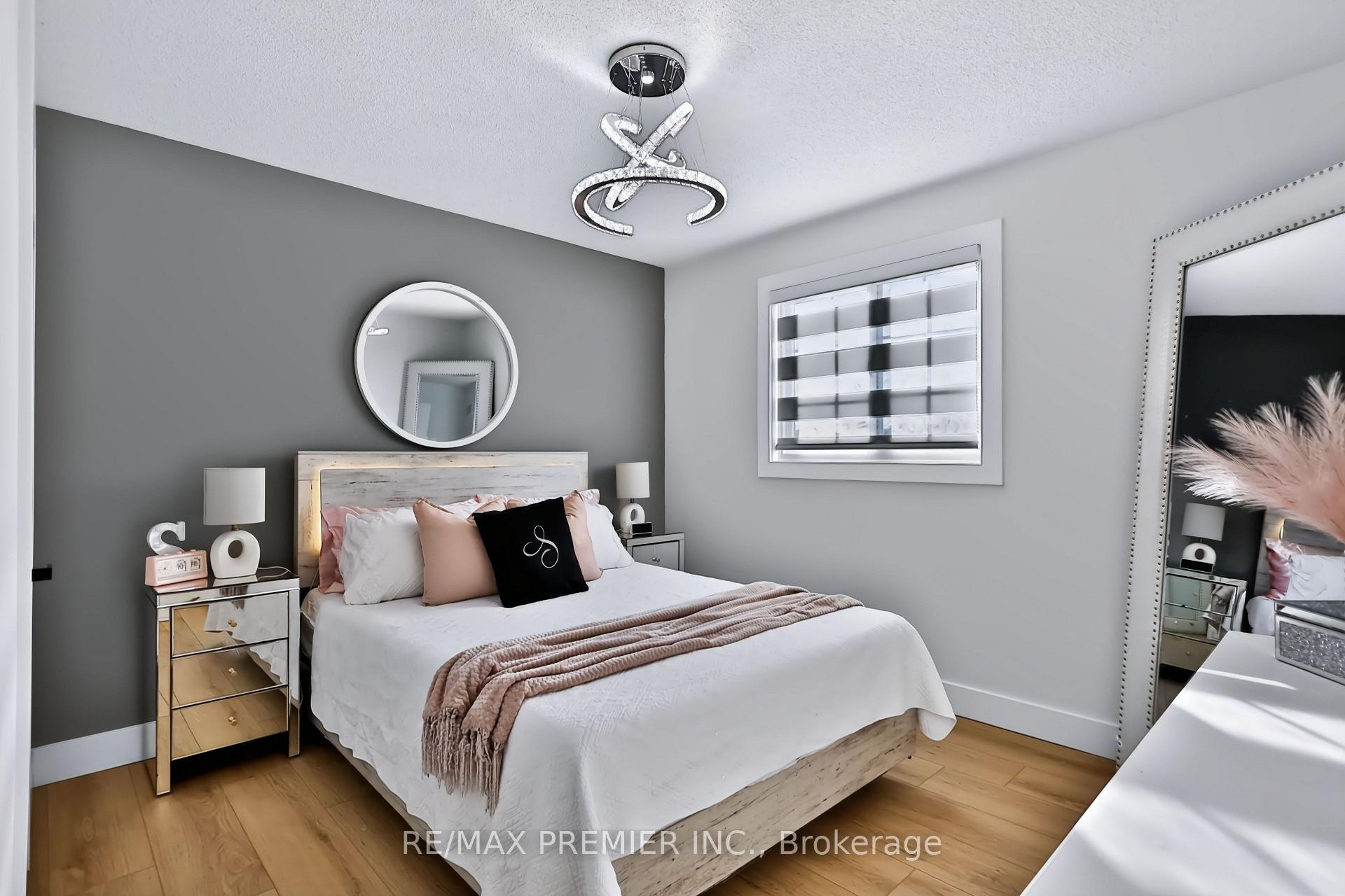 Photo 61 of 501 Winona Road, Hamilton, Winona Park — HOMEH