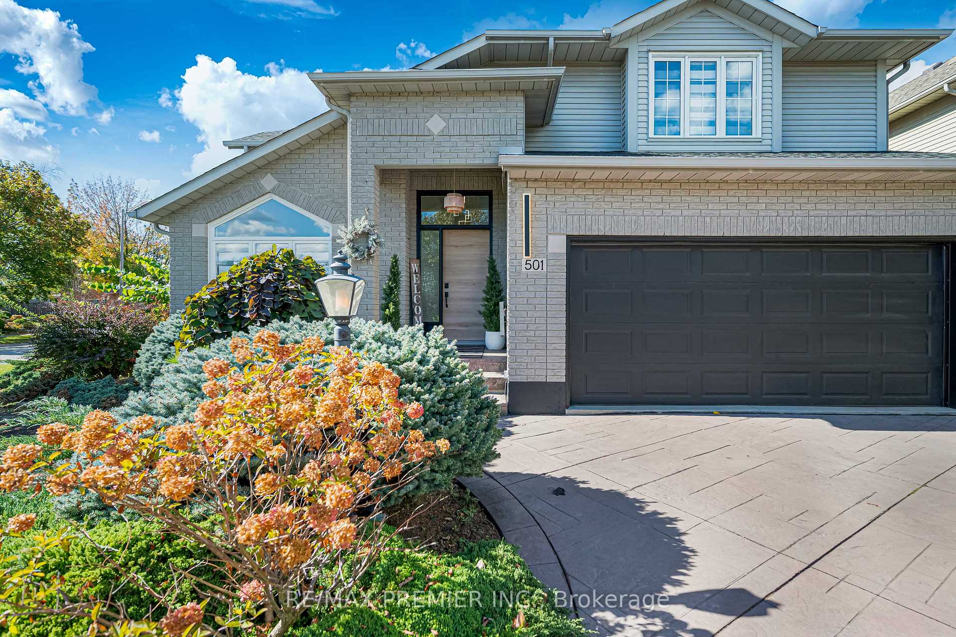 Photo 6 of 501 Winona Road, Hamilton, Winona Park — HOMEH