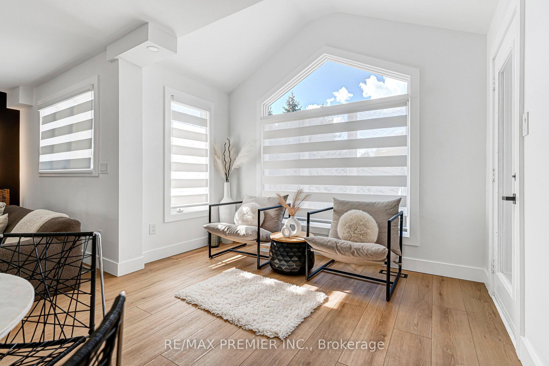Photo 26 of 501 Winona Road, Hamilton, Winona Park — HOMEH