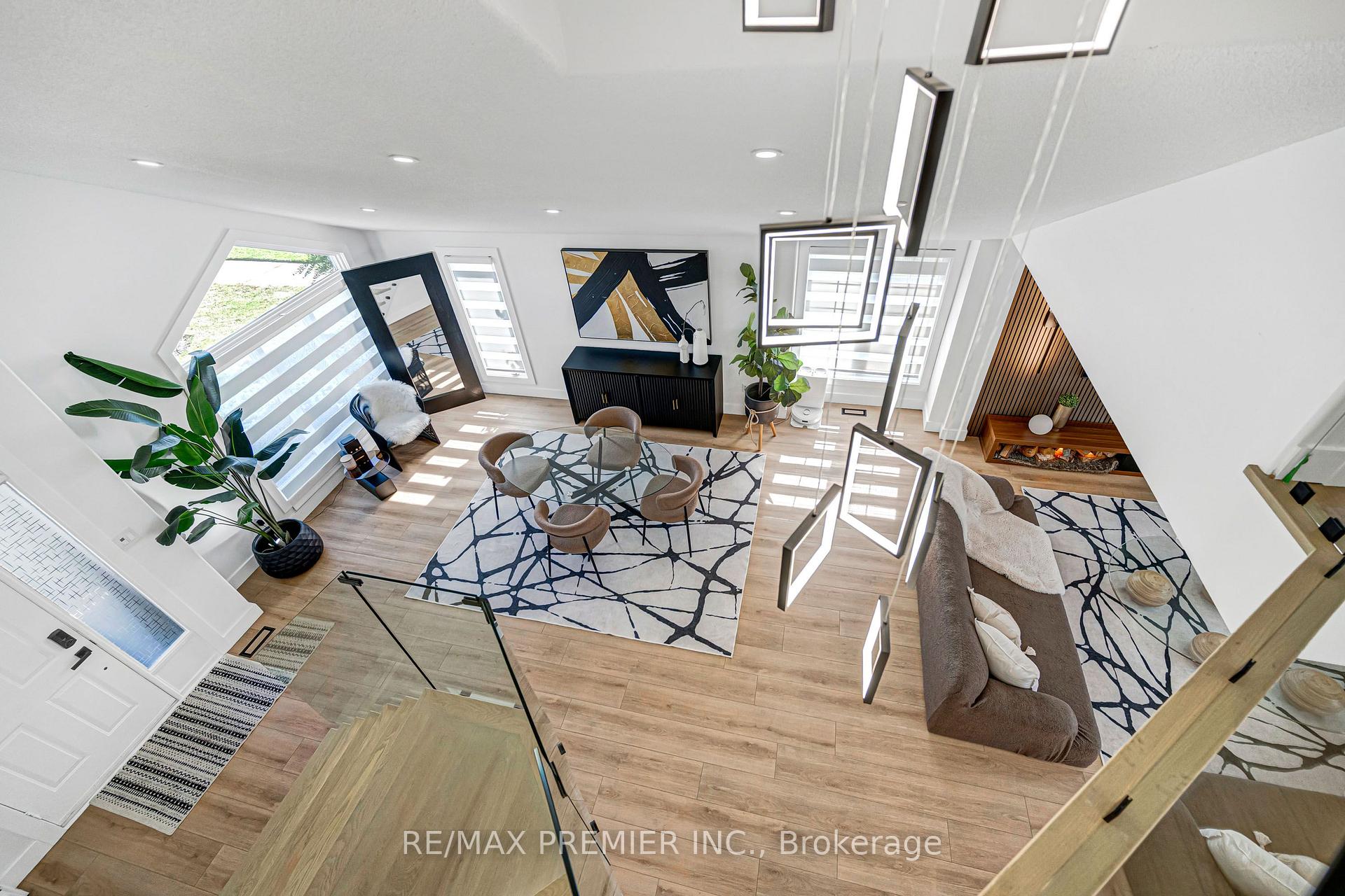 Photo 42 of 501 Winona Road, Hamilton, Winona Park — HOMEH