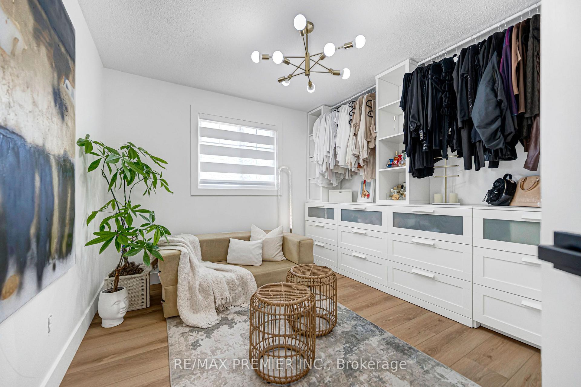 Photo 62 of 501 Winona Road, Hamilton, Winona Park — HOMEH