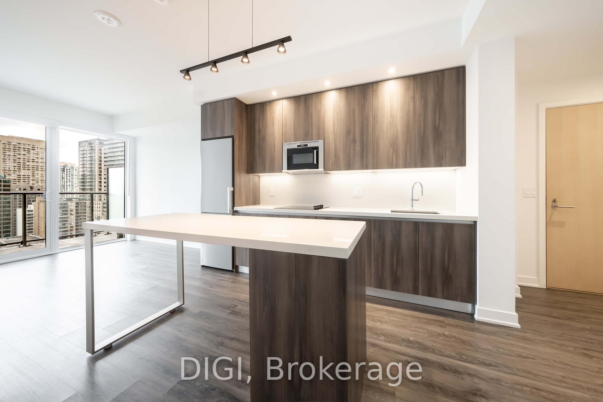 Photo 1 of Unit 3004, 8 Gloucester Street, Toronto, Church-Yonge Corridor — HOMEH