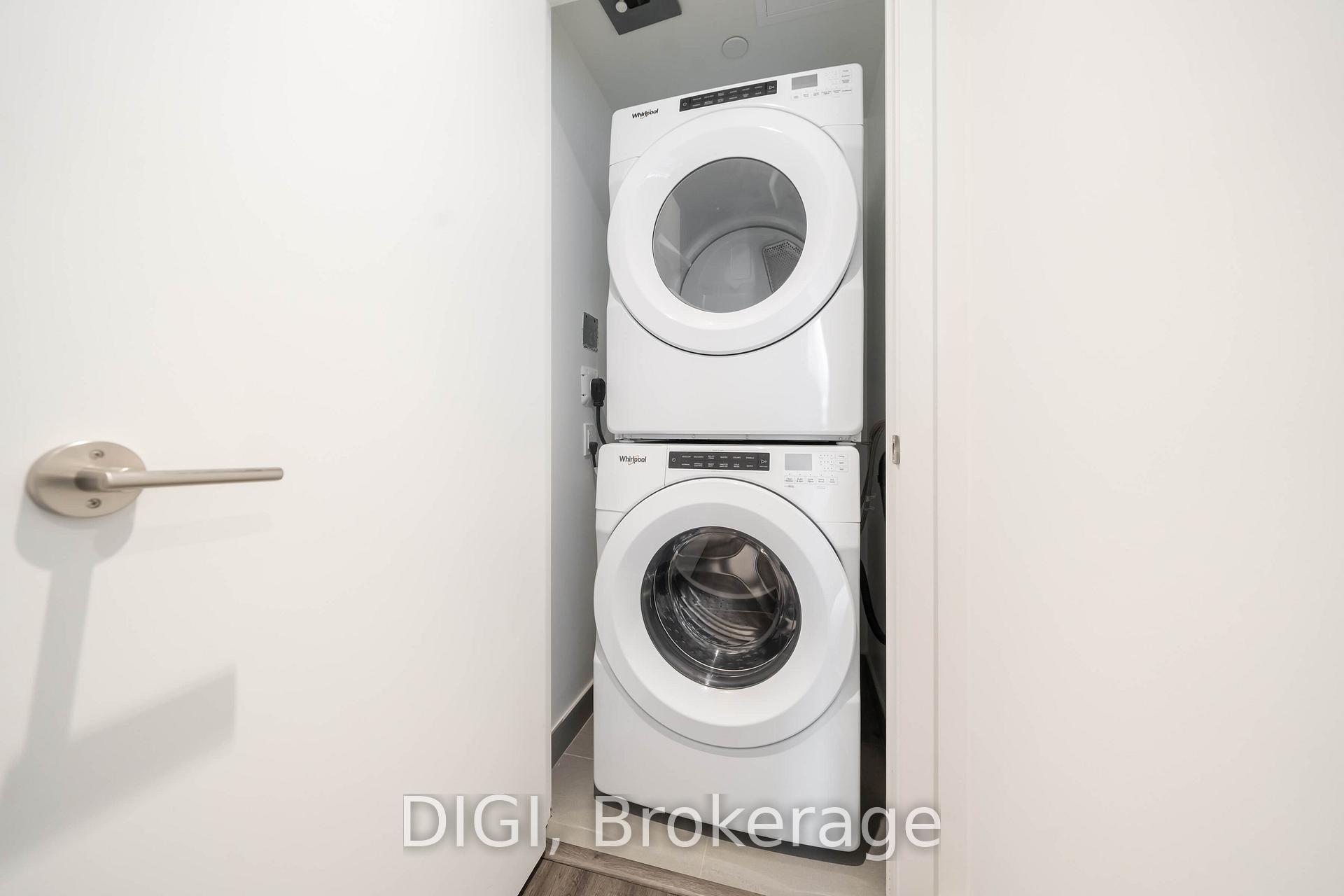 Photo 18 of Unit 3004, 8 Gloucester Street, Toronto, Church-Yonge Corridor — HOMEH