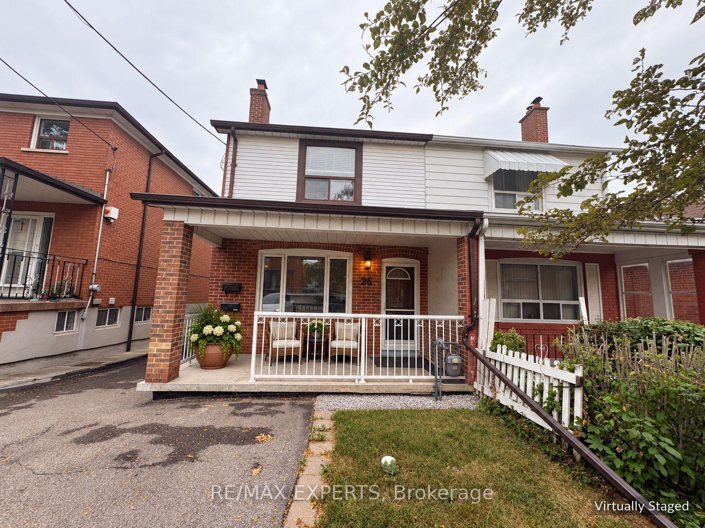 Photo of 26 Grandville Avenue