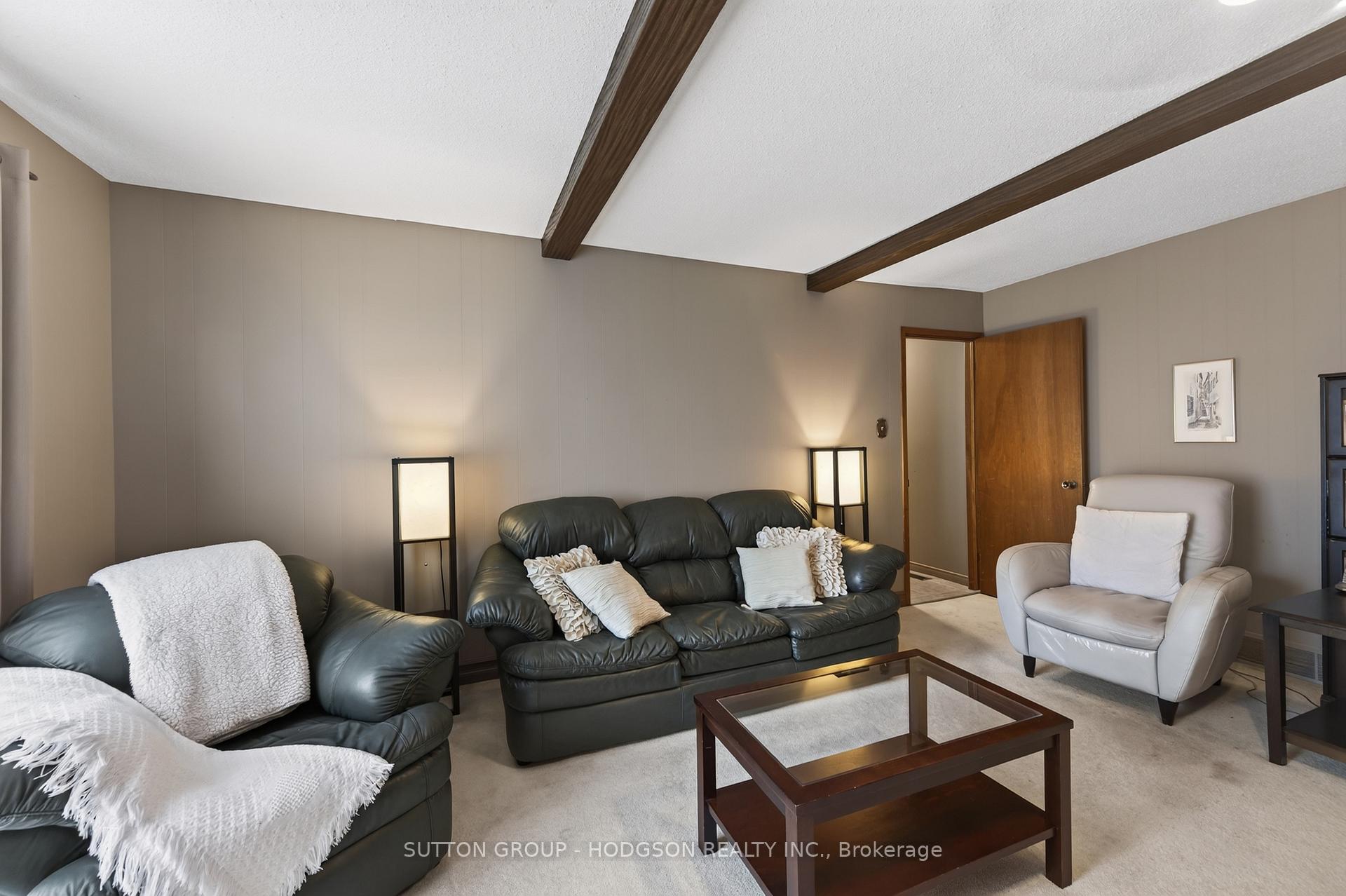 Photo 20 of 738 Cranbrook Road, London, South M — HOMEH