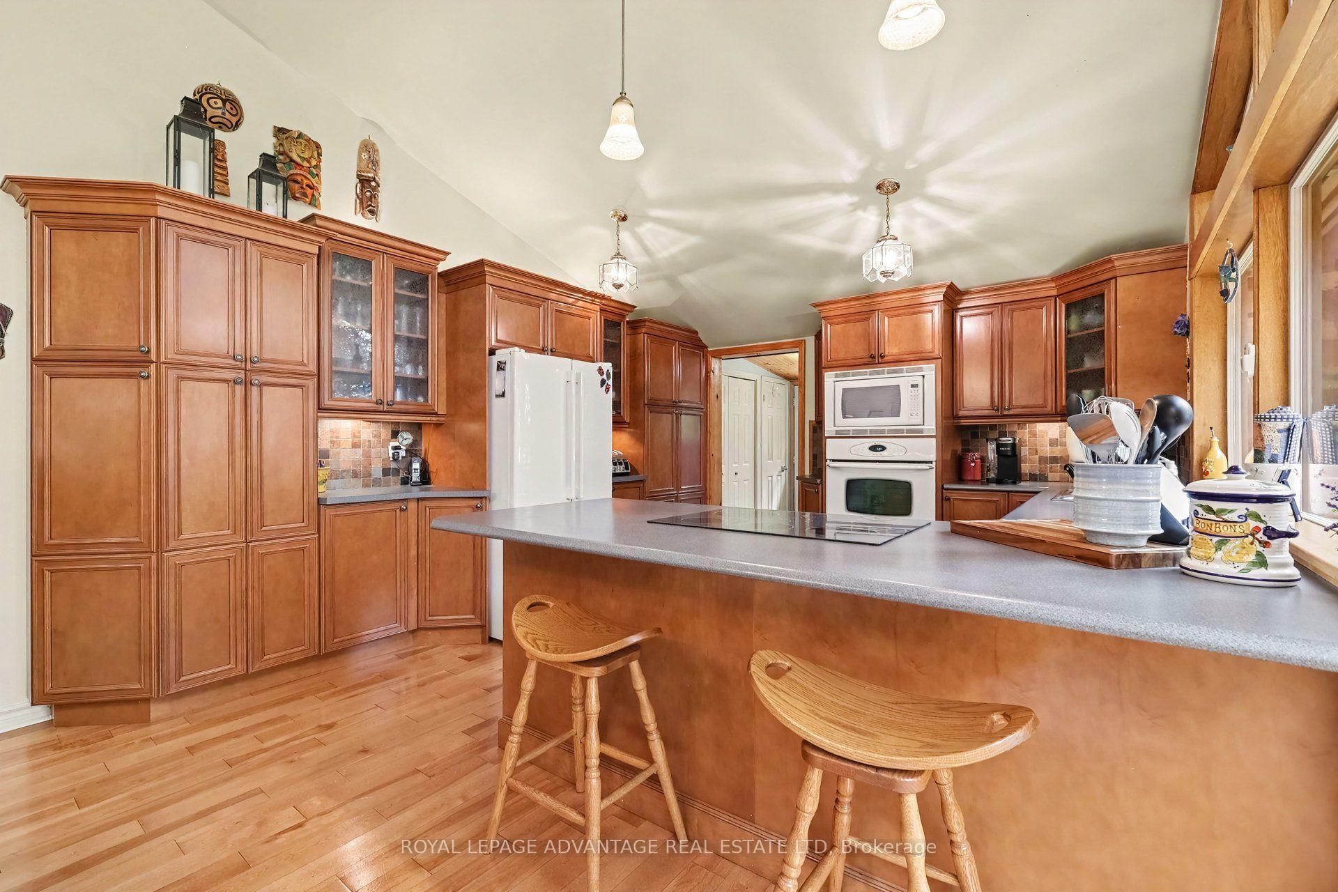 Photo 11 of 2674 Smith Road, Frontenac, Frontenac North — HOMEH