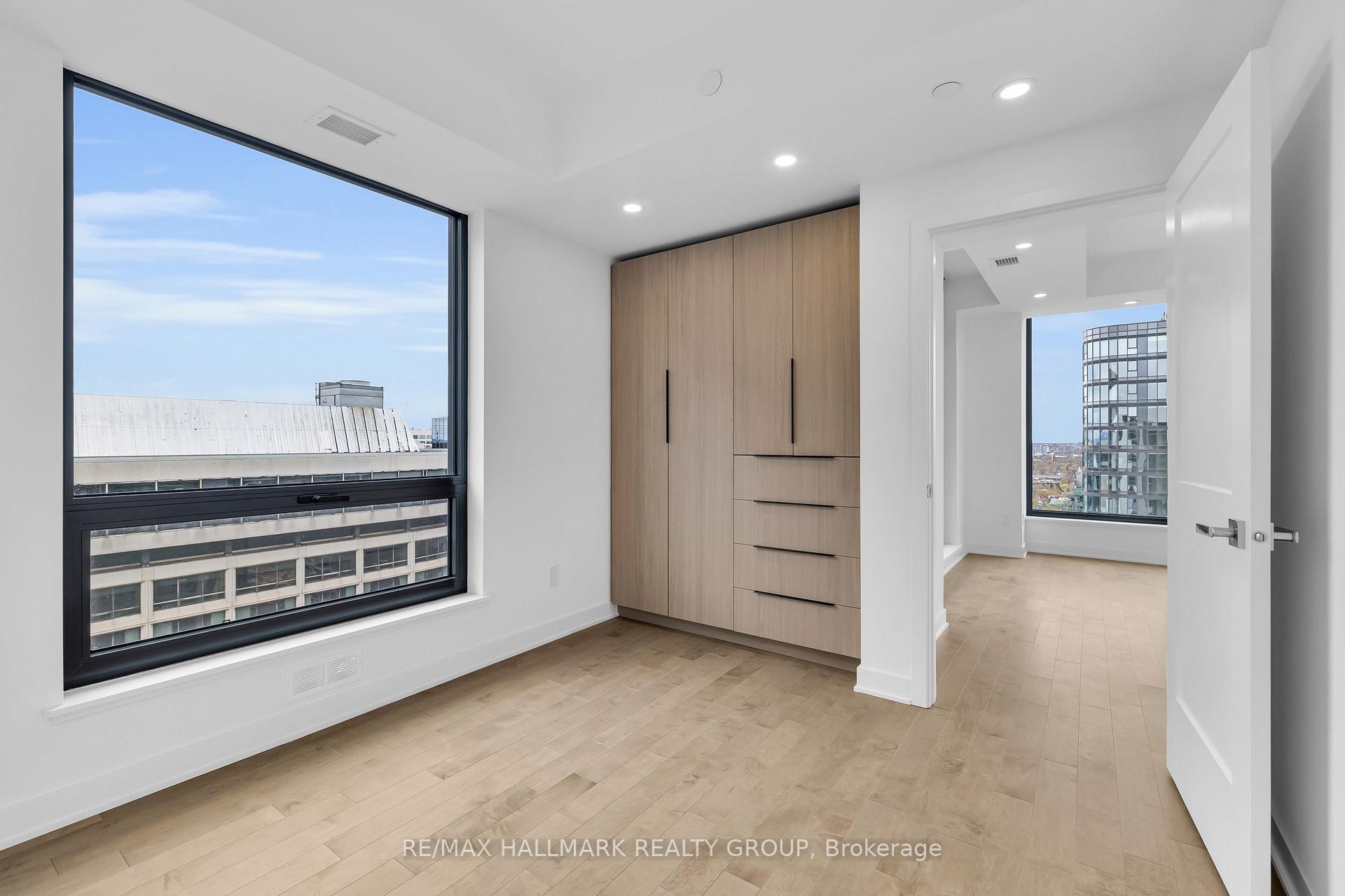 Photo 22 of Unit 2604, 340 Queen Street, Ottawa, Ottawa Centre — HOMEH