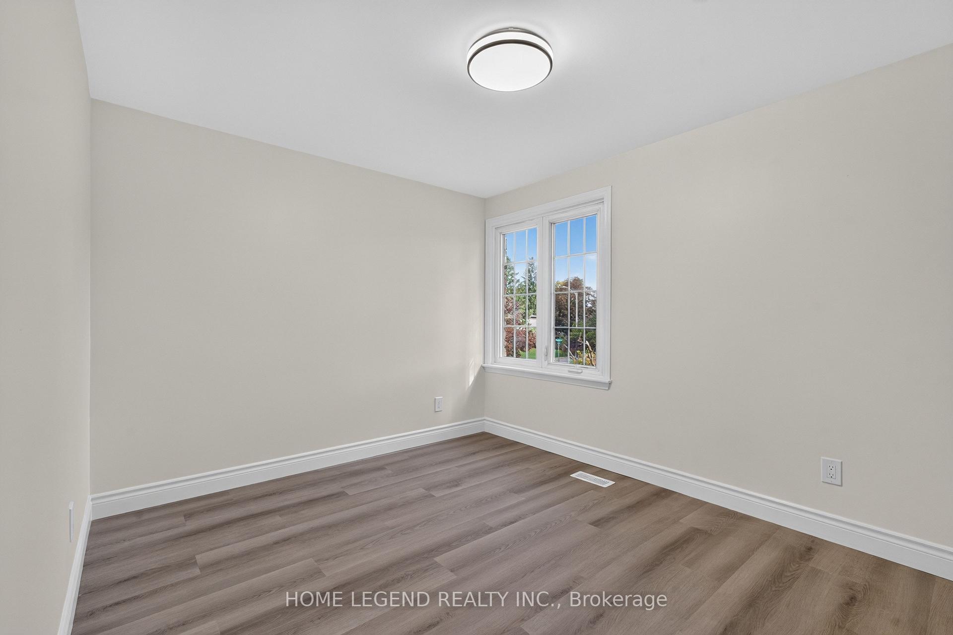 Photo 18 of 52 Carlton Road, Markham, Unionville — HOMEH
