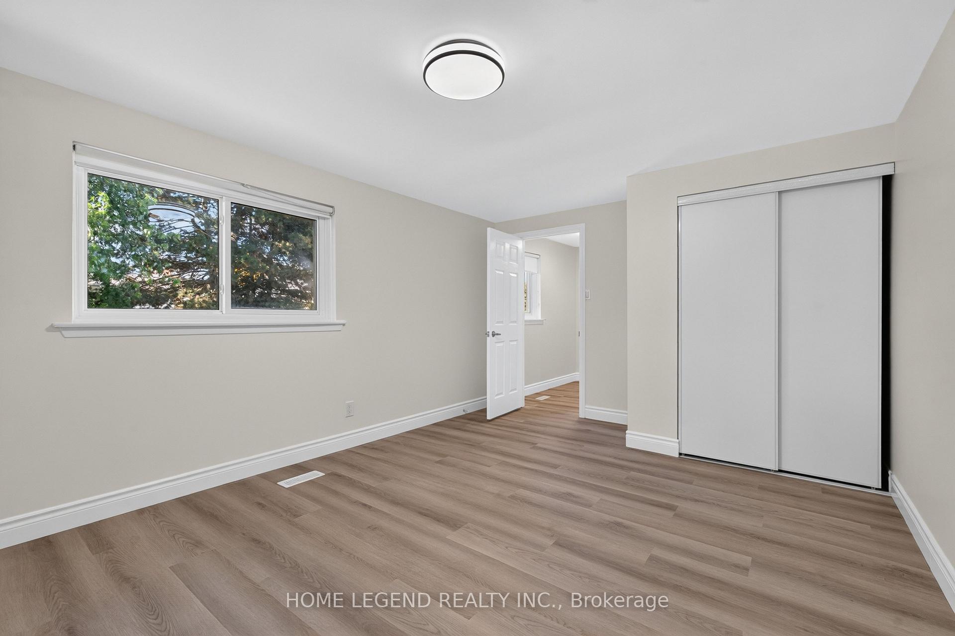 Photo 22 of 52 Carlton Road, Markham, Unionville — HOMEH