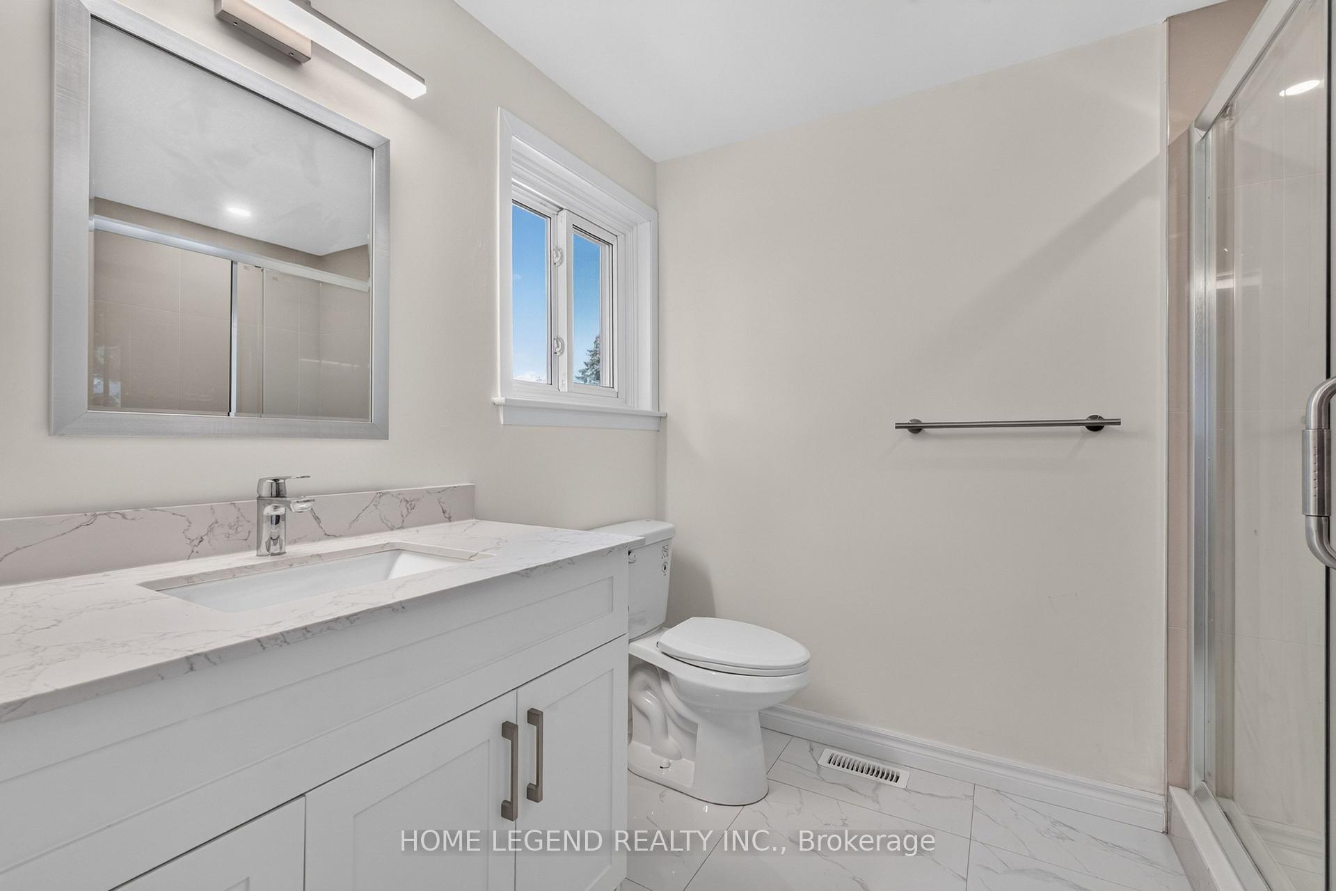 Photo 23 of 52 Carlton Road, Markham, Unionville — HOMEH