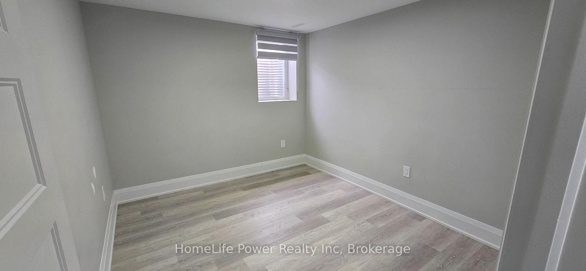 Photo 28 of 35 Ebenezer Drive, Hamilton, Waterdown — HOMEH
