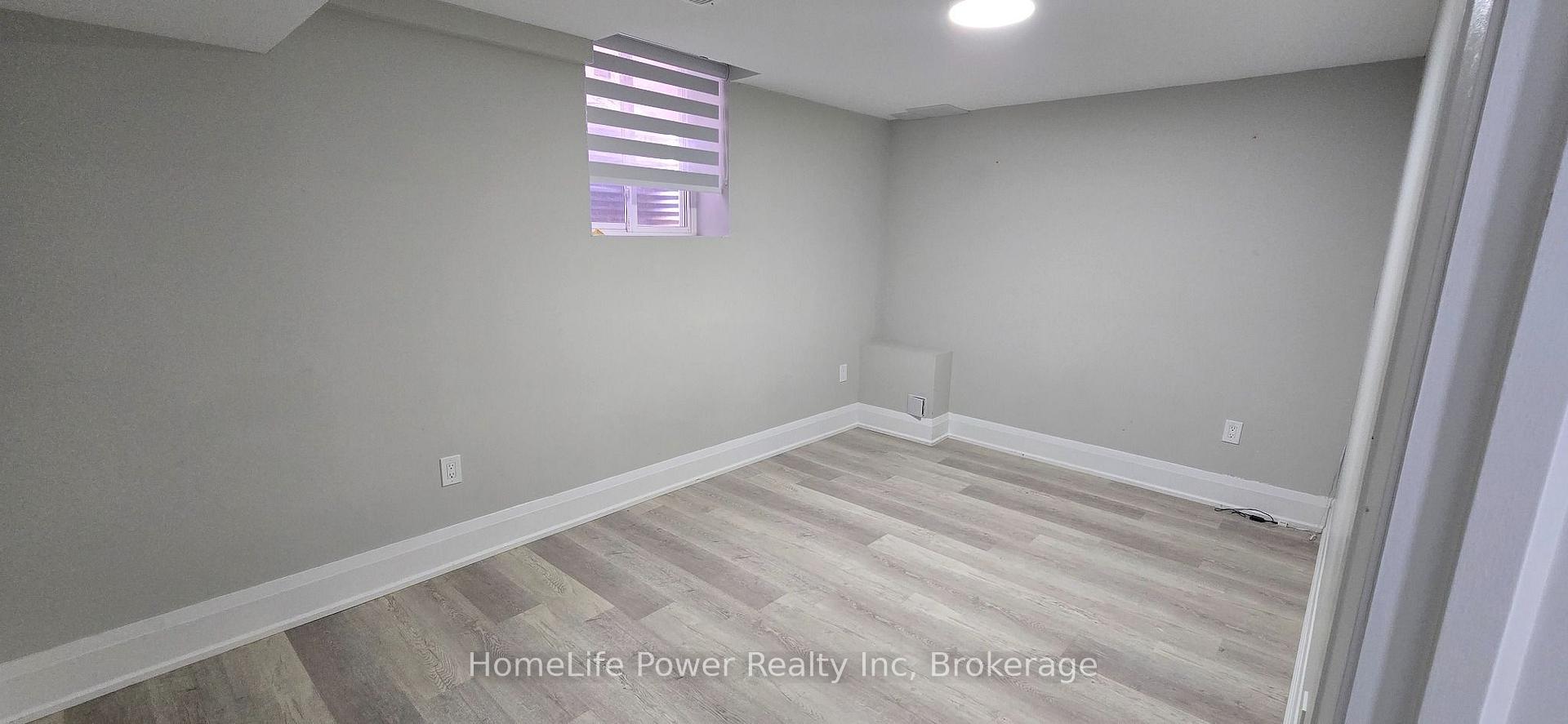 Photo 29 of 35 Ebenezer Drive, Hamilton, Waterdown — HOMEH