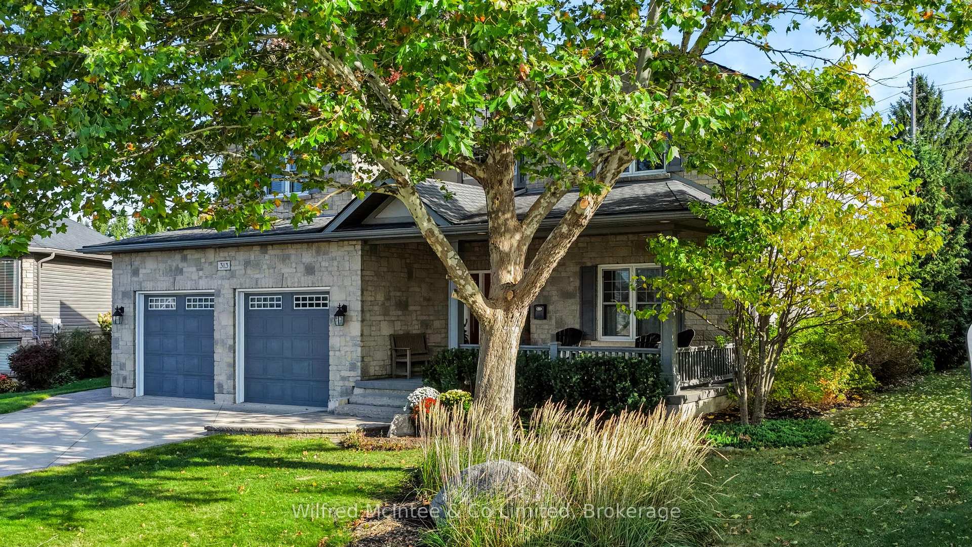 Photo 10 of 313 Westwood Drive, Brockton — HOMEH