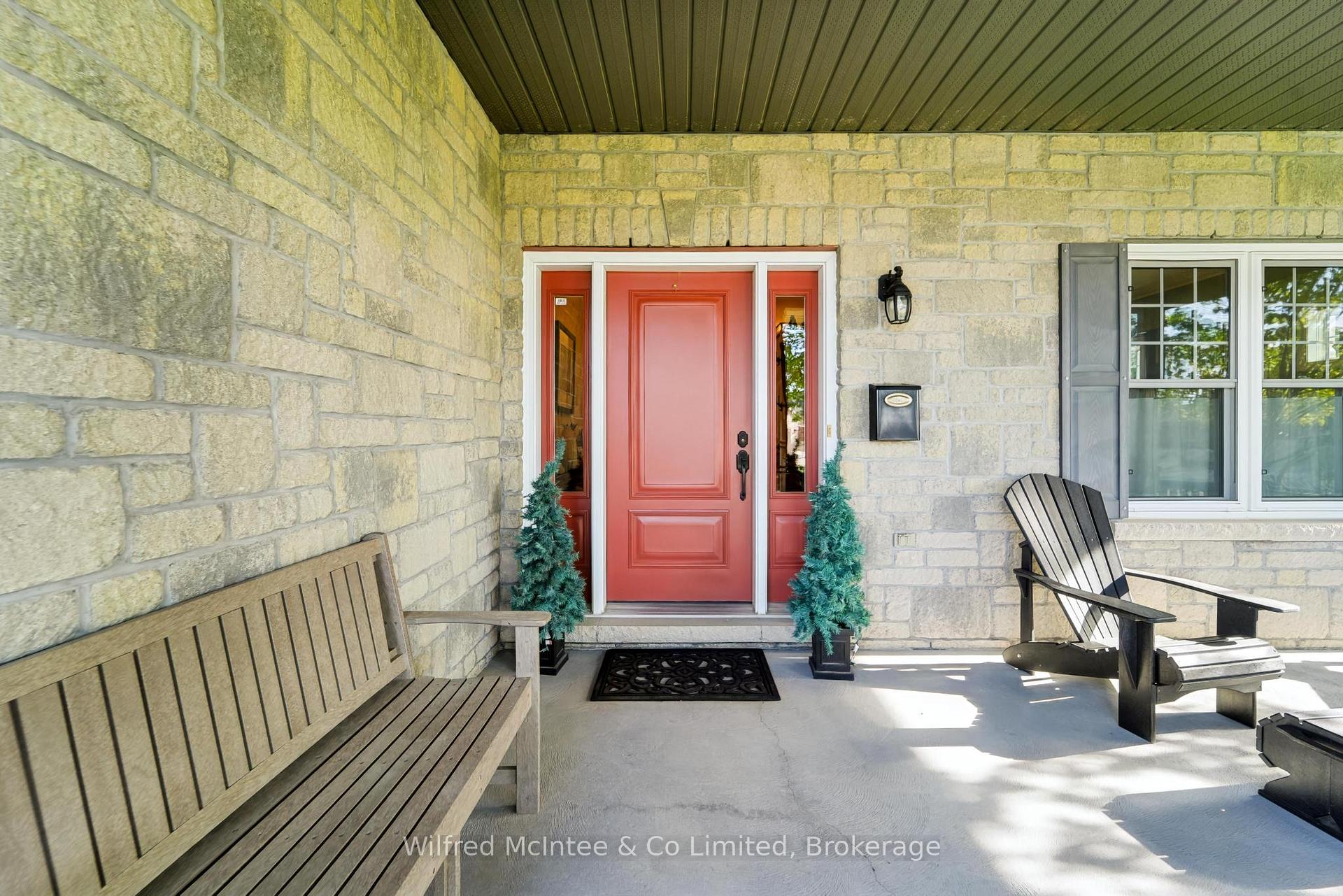 Photo 11 of 313 Westwood Drive, Brockton — HOMEH