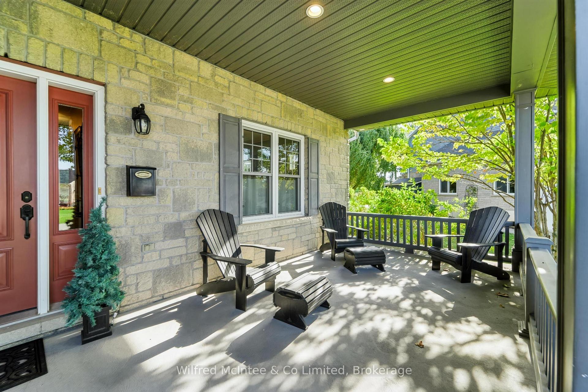 Photo 12 of 313 Westwood Drive, Brockton — HOMEH