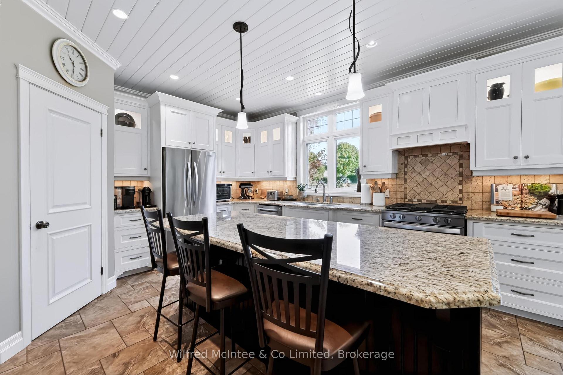 Photo 22 of 313 Westwood Drive, Brockton — HOMEH