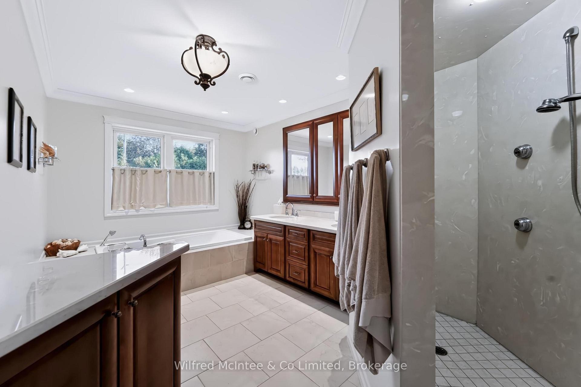 Photo 39 of 313 Westwood Drive, Brockton — HOMEH