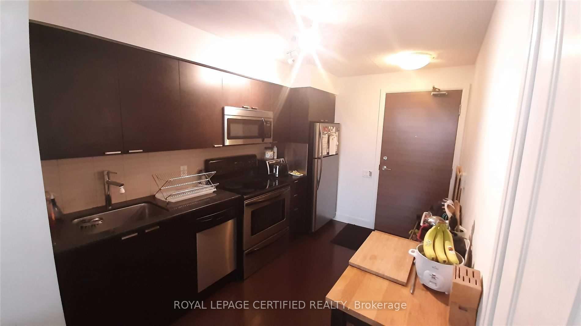 Photo 2 of Unit 1705, 23 Sheppard Avenue E, North York, Willowdale East — HOMEH