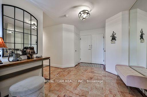 Photo 10 of Unit C-PH 10, 211 Saint Patrick Street, Toronto, Kensington-Chinatown — HOMEH
