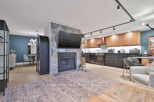 Photo 15 of Unit C-PH 10, 211 Saint Patrick Street, Toronto, Kensington-Chinatown — HOMEH