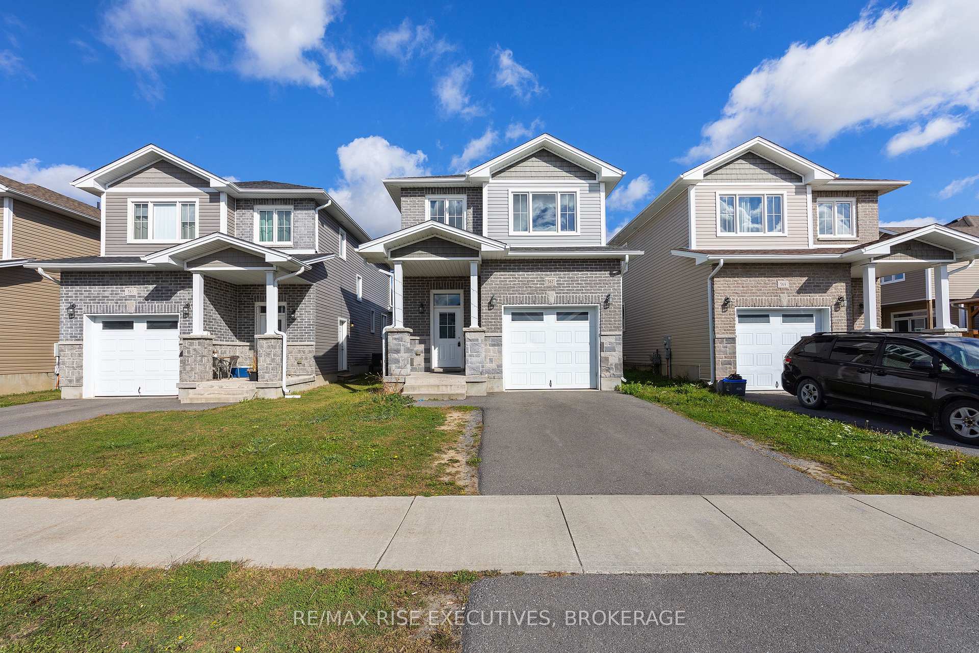 Photo 3 of 567 Beth Crescent, Kingston, City Northwest — HOMEH