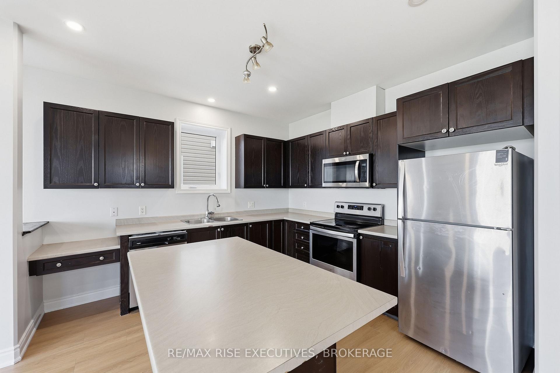 Photo 13 of 567 Beth Crescent, Kingston, City Northwest — HOMEH