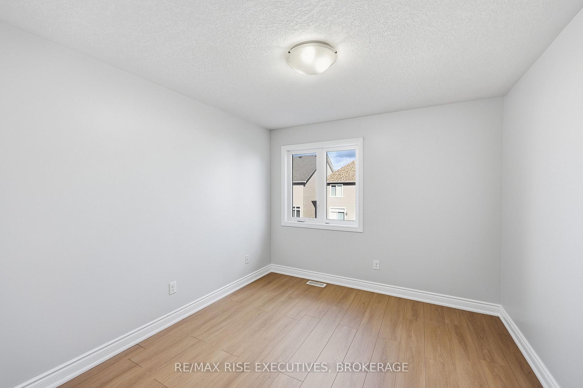 Photo 33 of 567 Beth Crescent, Kingston, City Northwest — HOMEH