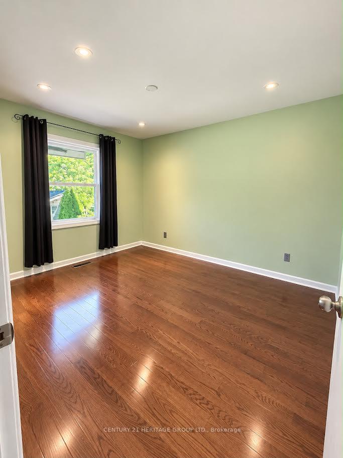 Photo 8 of 130 Grandview Avenue, Markham, Grandview — HOMEH