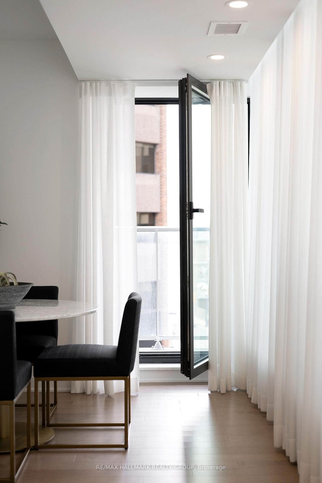 Photo 23 of Unit 806, 340 Queen Street, Ottawa, Ottawa Centre — HOMEH