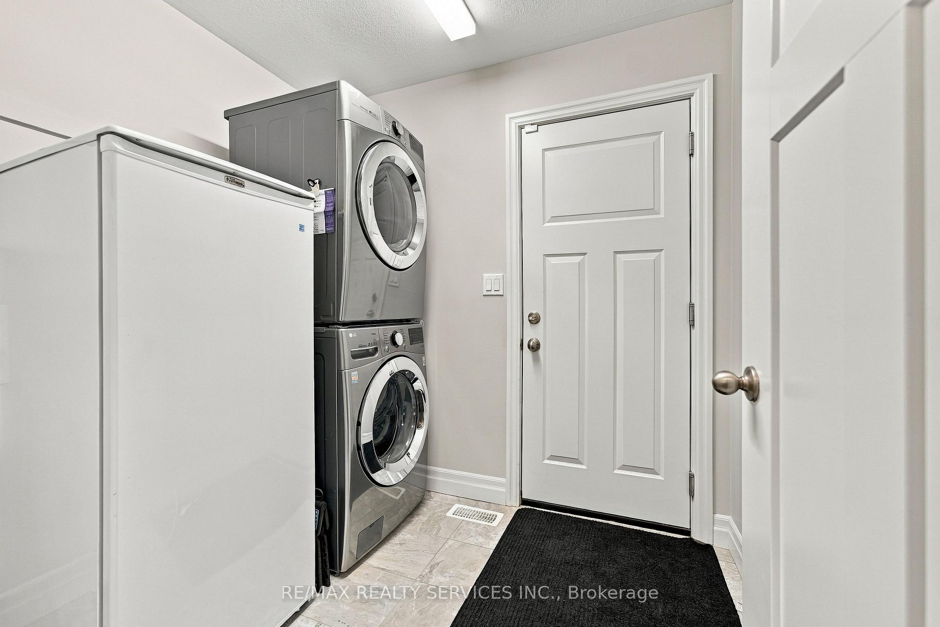 Photo 20 of 50 Mercedes Drive, Belleville, Belleville Ward — HOMEH