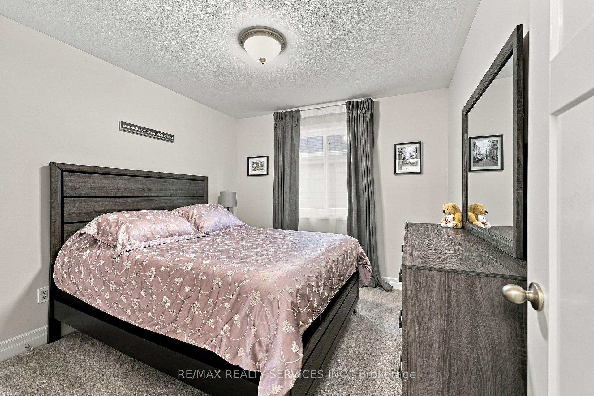 Photo 21 of 50 Mercedes Drive, Belleville, Belleville Ward — HOMEH