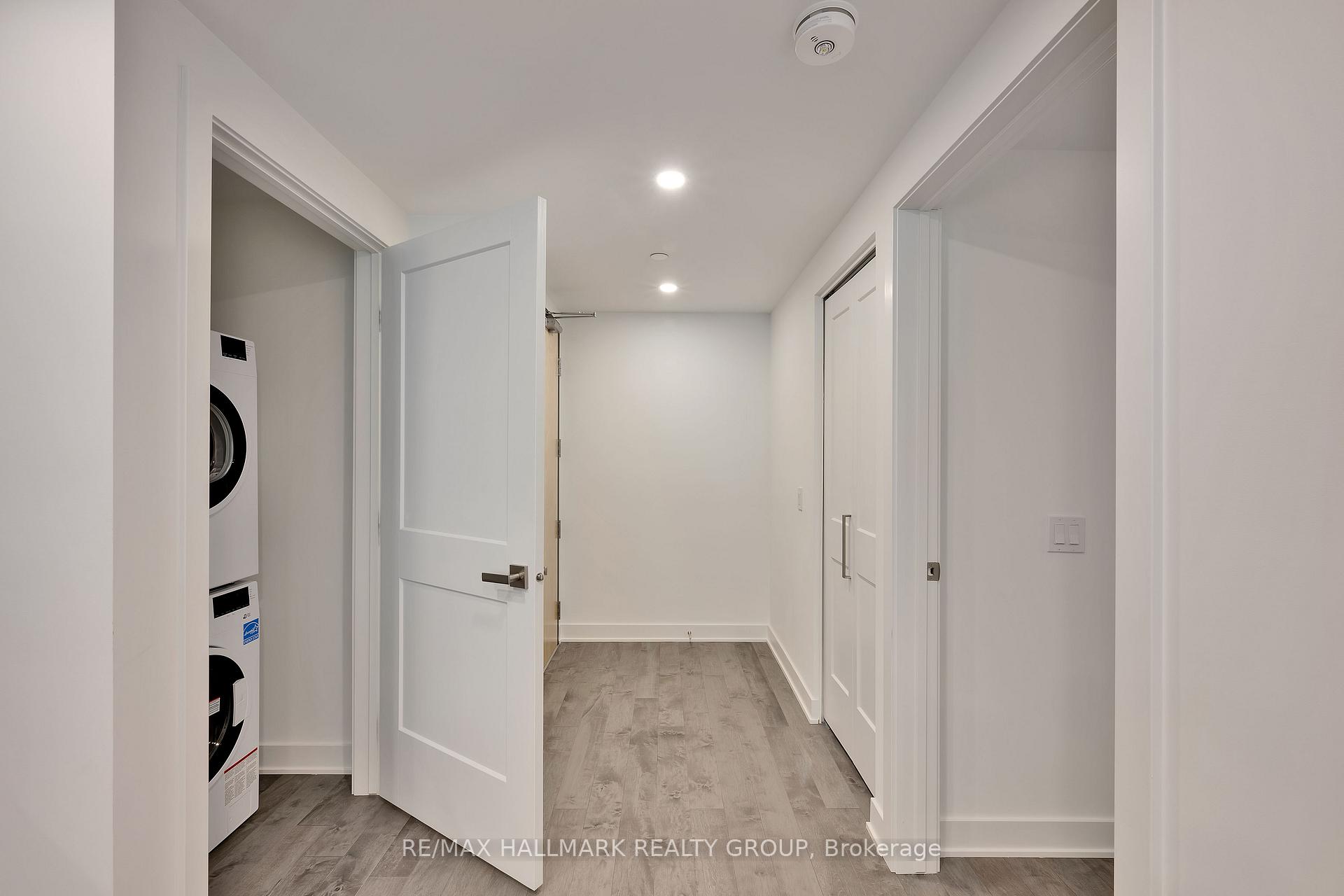 Photo 4 of Unit 701, 340 Queen Street, Ottawa, Ottawa Centre — HOMEH