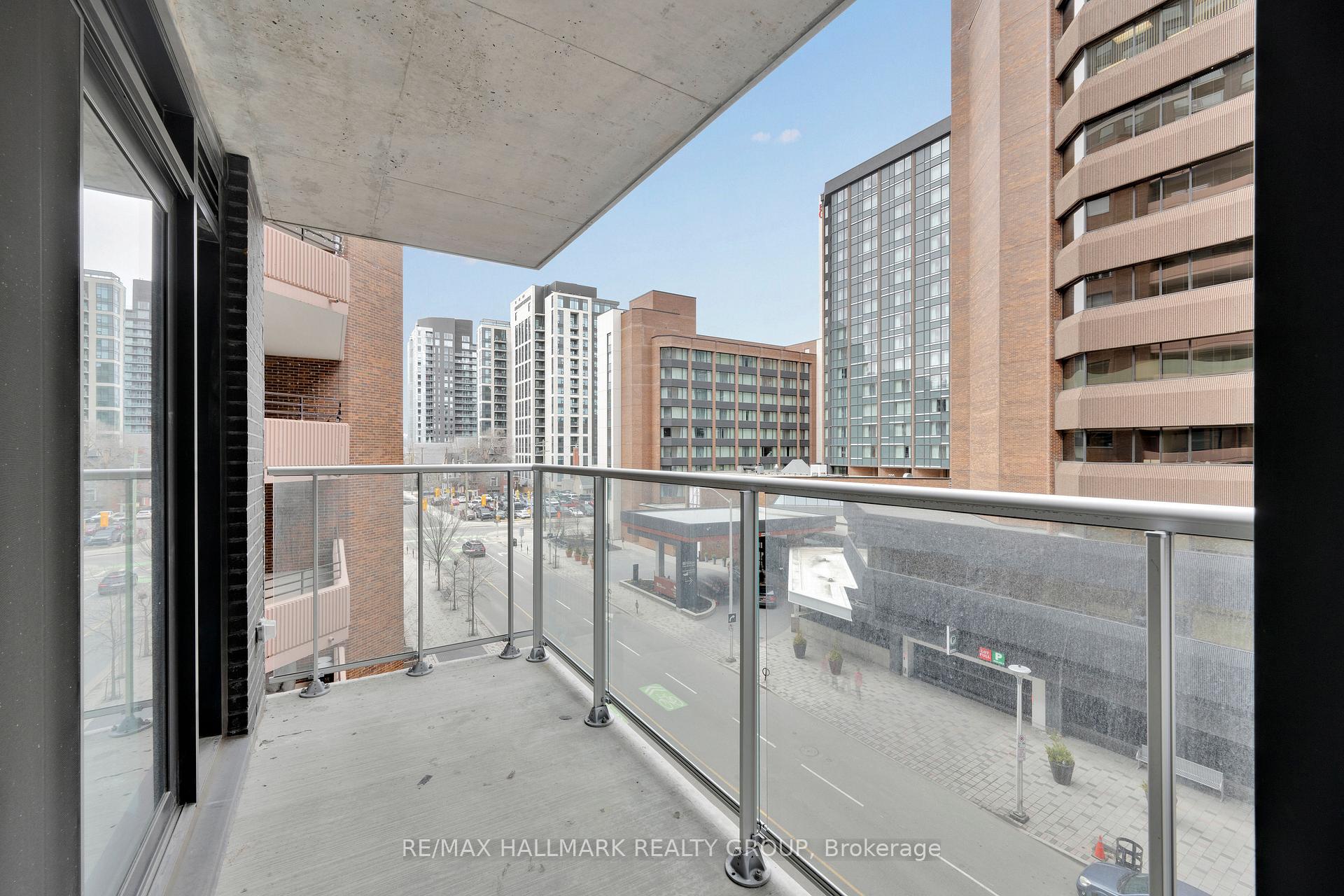 Photo 20 of Unit 401, 340 Queen Street, Ottawa, Ottawa Centre — HOMEH