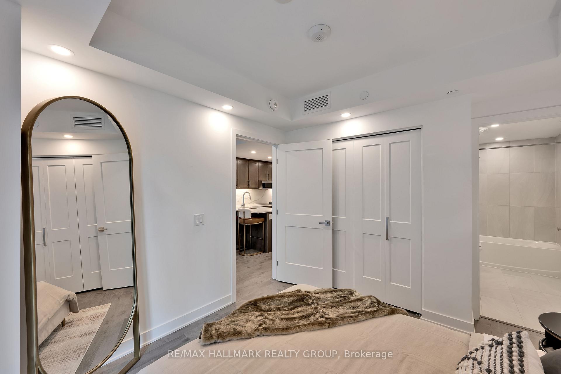 Photo 25 of Unit 401, 340 Queen Street, Ottawa, Ottawa Centre — HOMEH
