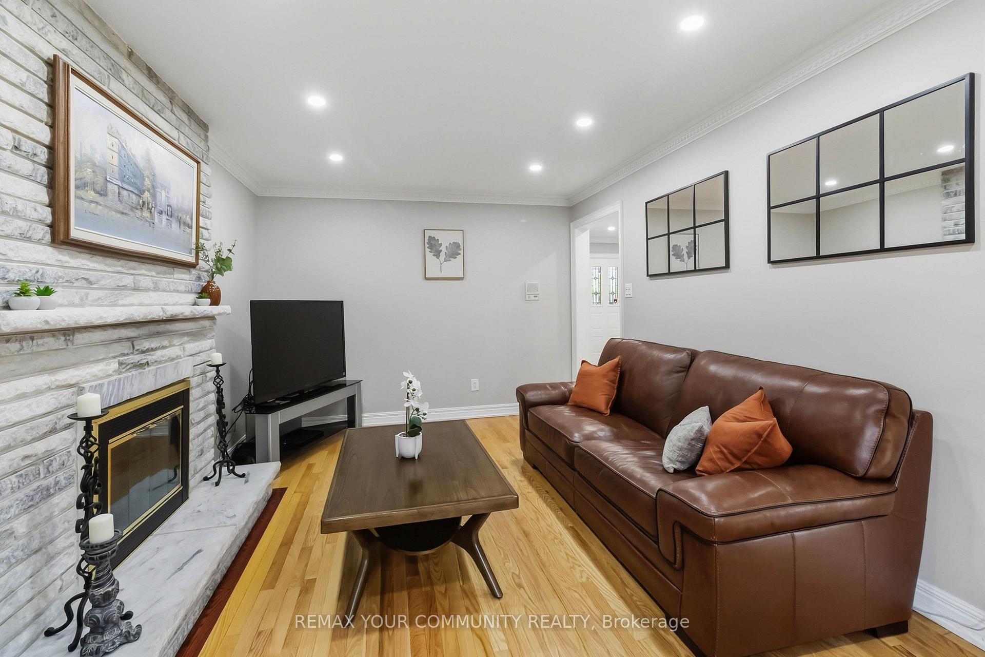 Photo 17 of 1380 Bishopstoke Way, Oakville, Clearview — HOMEH