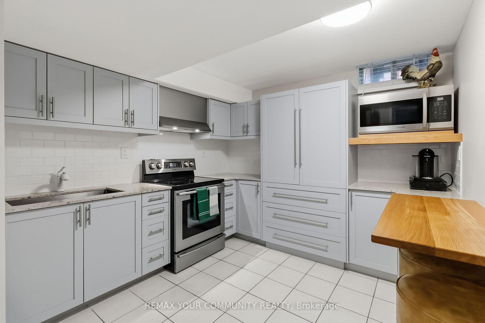 Photo 33 of 1380 Bishopstoke Way, Oakville, Clearview — HOMEH
