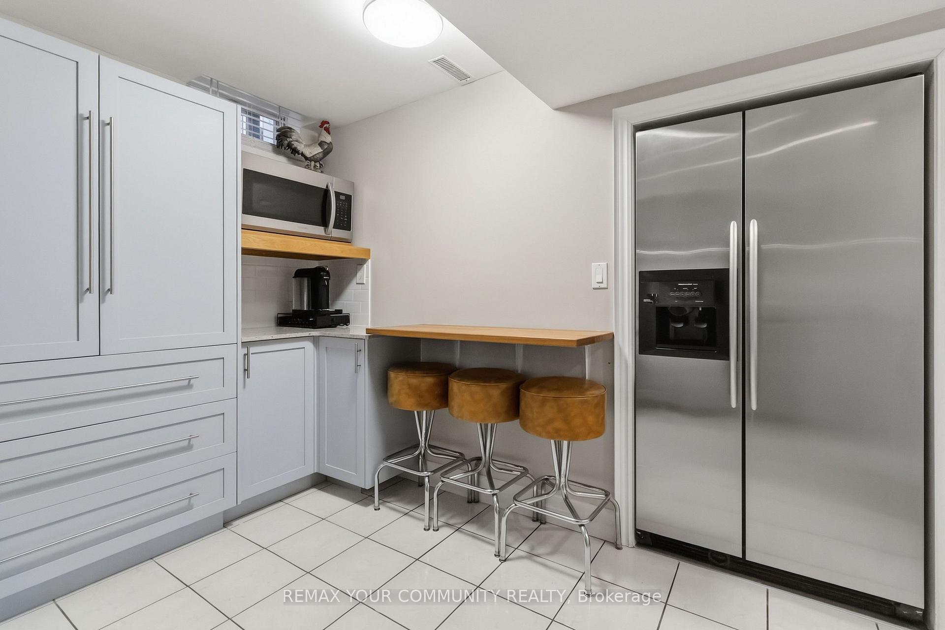 Photo 34 of 1380 Bishopstoke Way, Oakville, Clearview — HOMEH