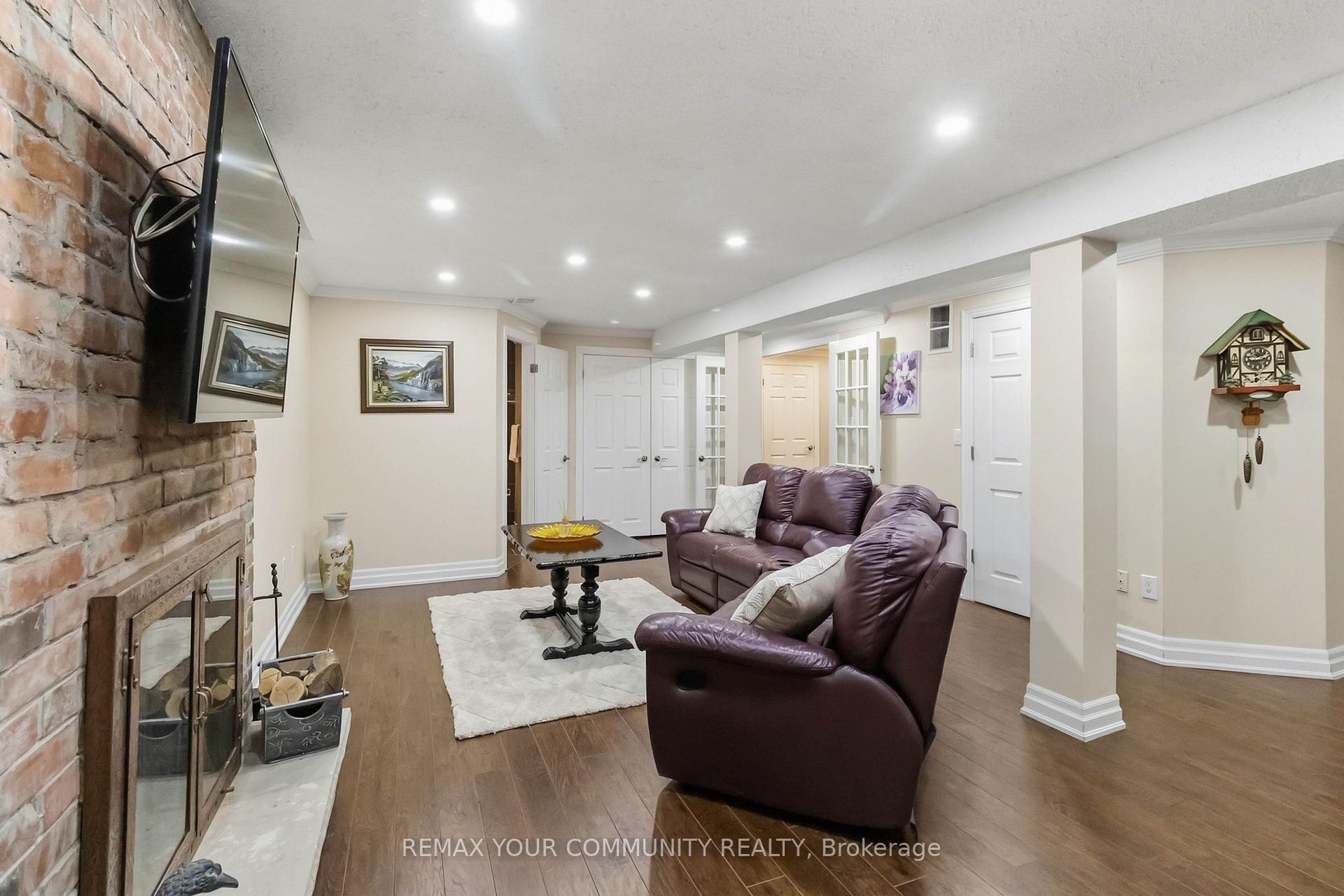 Photo 37 of 1380 Bishopstoke Way, Oakville, Clearview — HOMEH