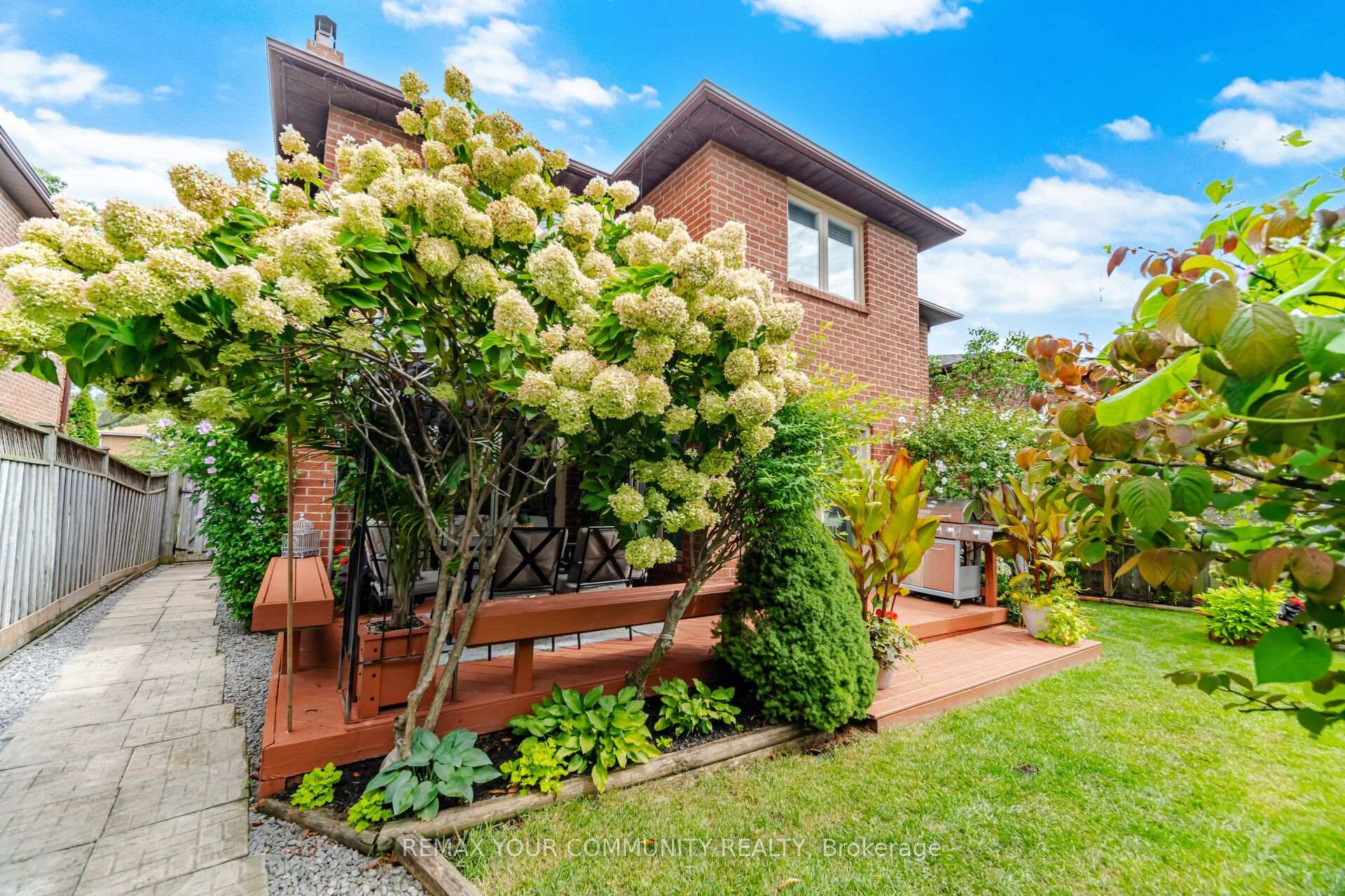 Photo 46 of 1380 Bishopstoke Way, Oakville, Clearview — HOMEH