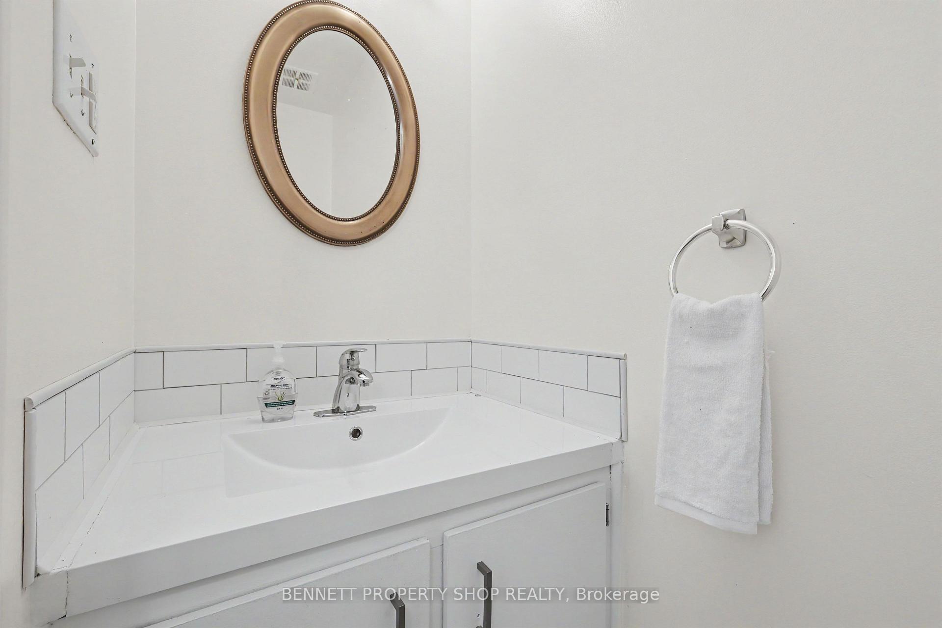 Photo 5 of Unit 109, 1350 Bakker Court, Ottawa, Convent Glen South — HOMEH
