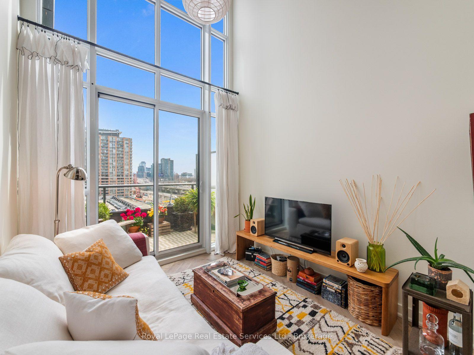 Photo 20 of Unit 729, 5 Hanna Avenue, Toronto, Niagara — HOMEH